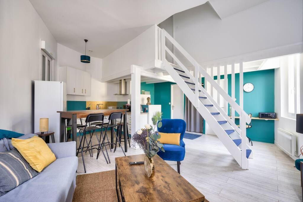 2 Proche Gare De Apartment